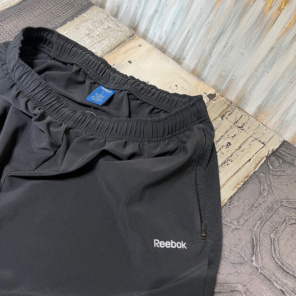 Reebok Workout Athletic Pants Men Large with Zipper, Lightweight Stretch